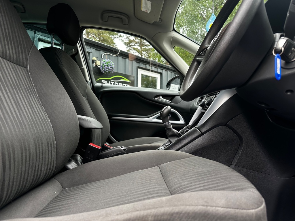 Vauxhall Zafira 1.4T Sri  #17