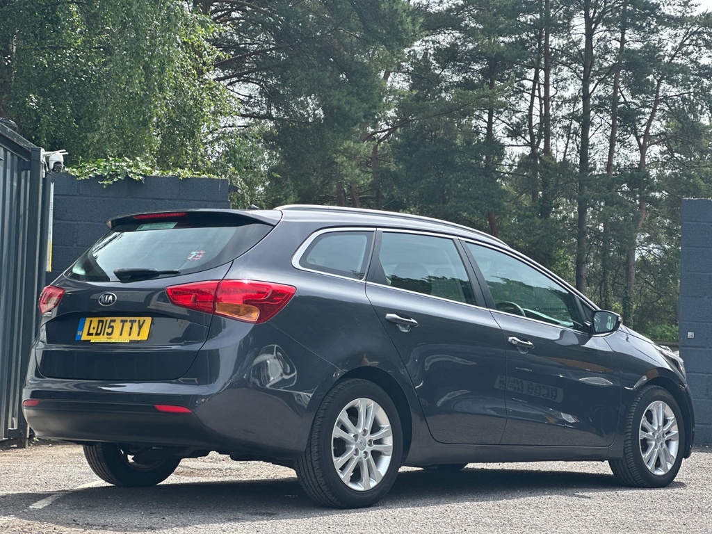 Kia Ceed 2015 1.6 Crdi 2 Sportswagon Euro 5 Silver #6