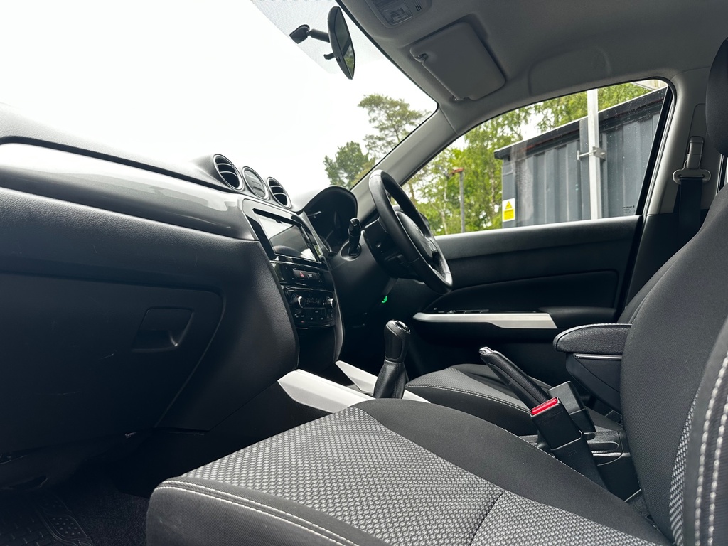 Suzuki Vitara 1.4 Boosterjet Sz5  #32