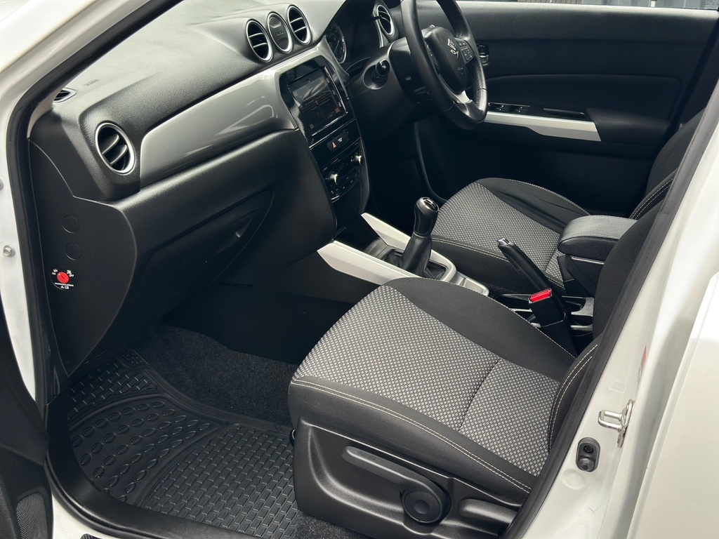 Suzuki Vitara 1.4 Boosterjet Sz5  #10