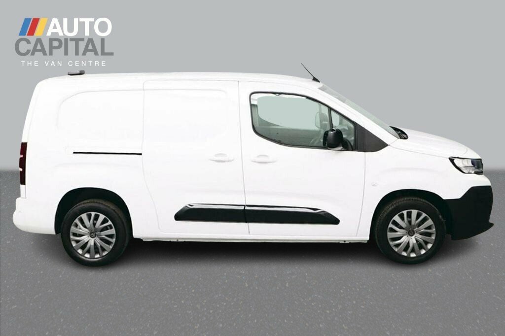 Peugeot Partner 1.5L Asphalt 6Dr KO24VFZ White #6