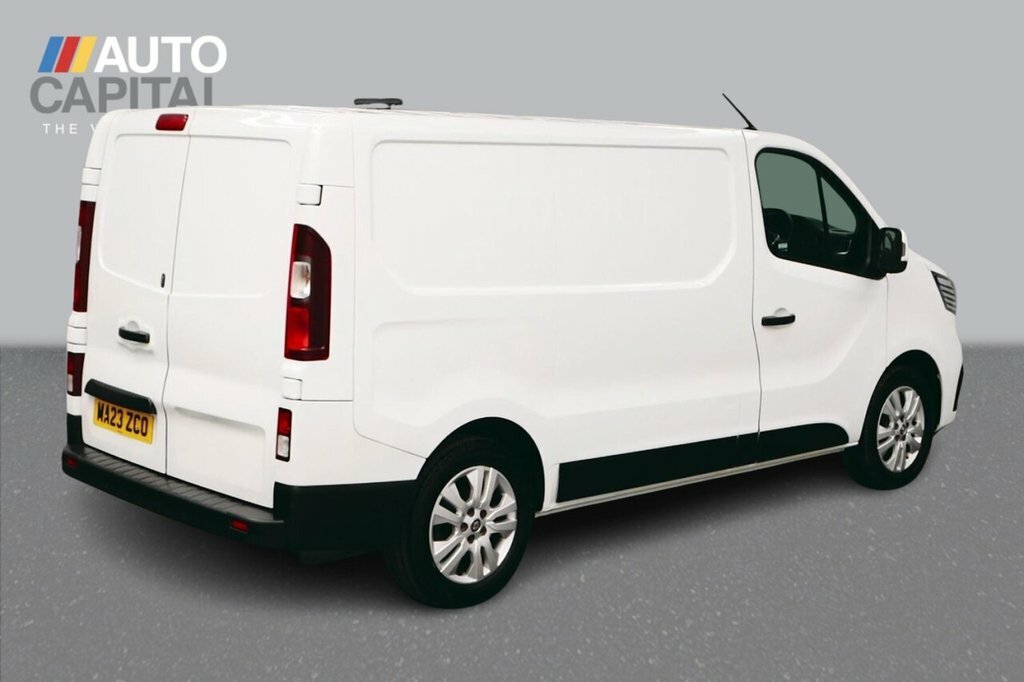 Renault Trafic 2L Sport MA23ZCO White #5