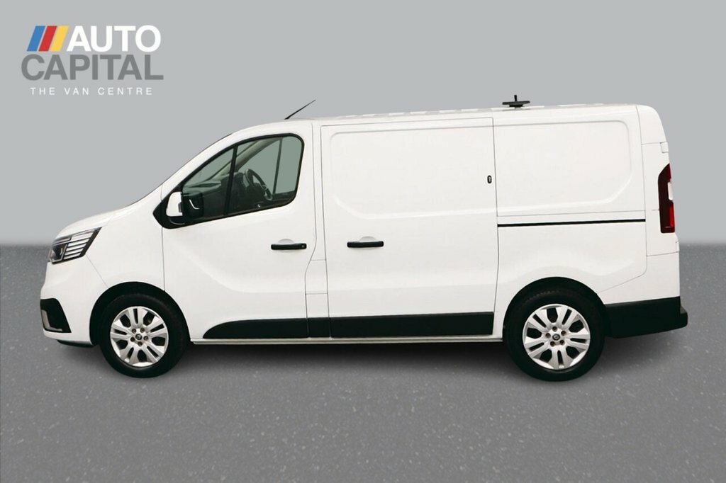 Renault Trafic 2L Sport MA23ZCO White #2