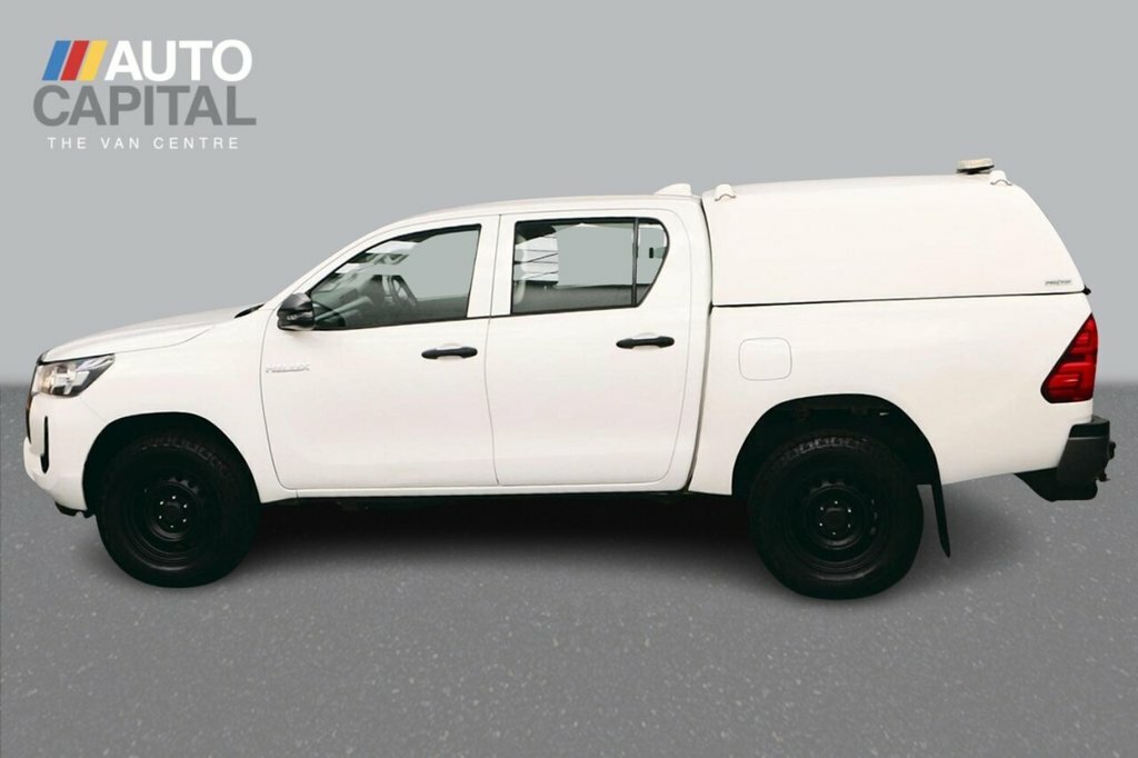 Toyota HILUX 2.4L Active White #2