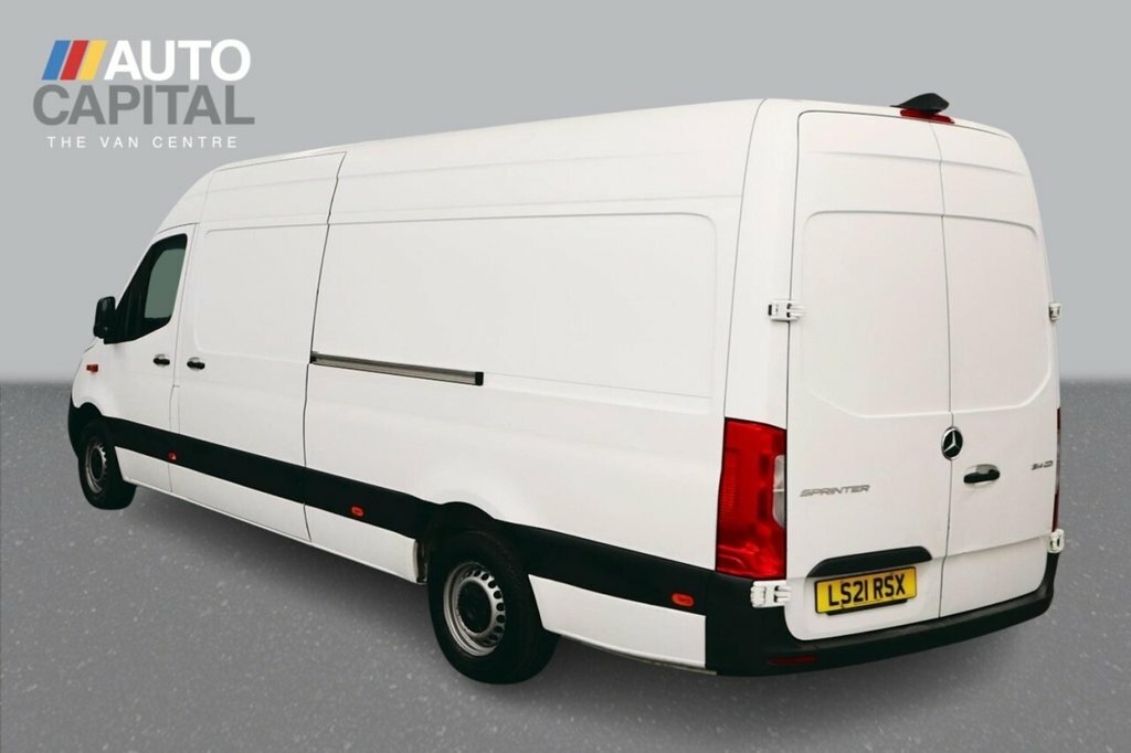 Mercedes-Benz Sprinter 2L Progressive LS21RSX White #3