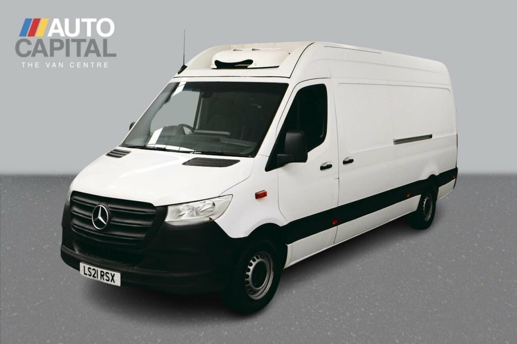 Mercedes-Benz Sprinter 2L Progressive White