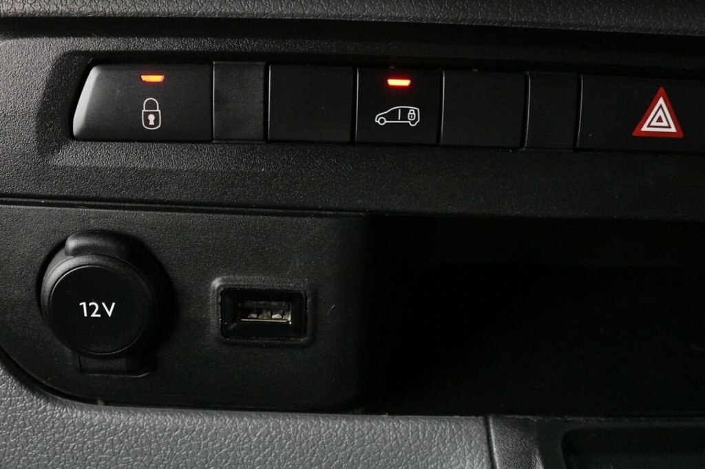Peugeot E-Expert E 1200 75Kwh Professional Standard Panel Van 6Dr E  #47