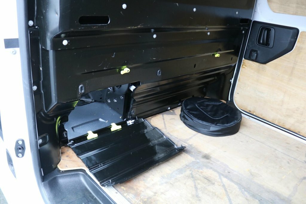 Peugeot E-Expert E 1200 75Kwh Professional Standard Panel Van 6Dr E  #13