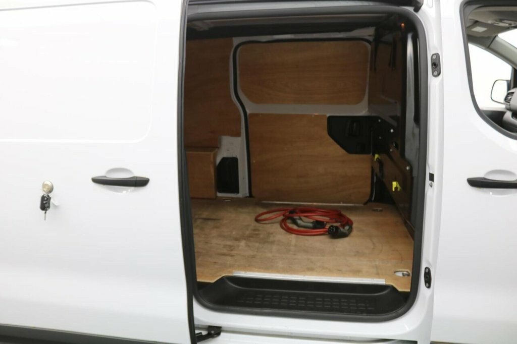 Peugeot E-Expert E 1000 75Kwh Professional Long Panel Van 6Dr Elect White #10