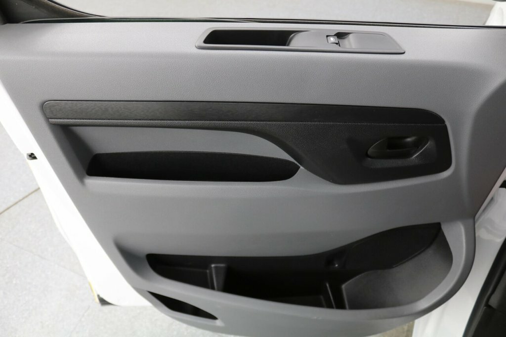 Peugeot E-Expert E 1000 75Kwh Professional Long Panel Van 6Dr Elect White #56
