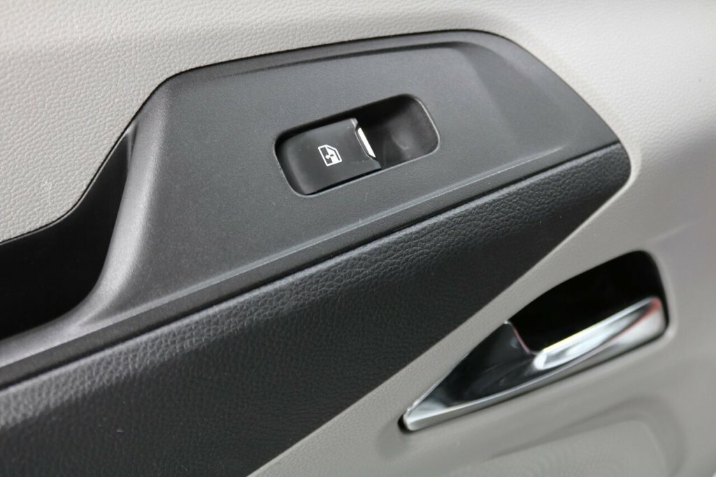 Maxus Deliver 9 2L Lux Silver #34