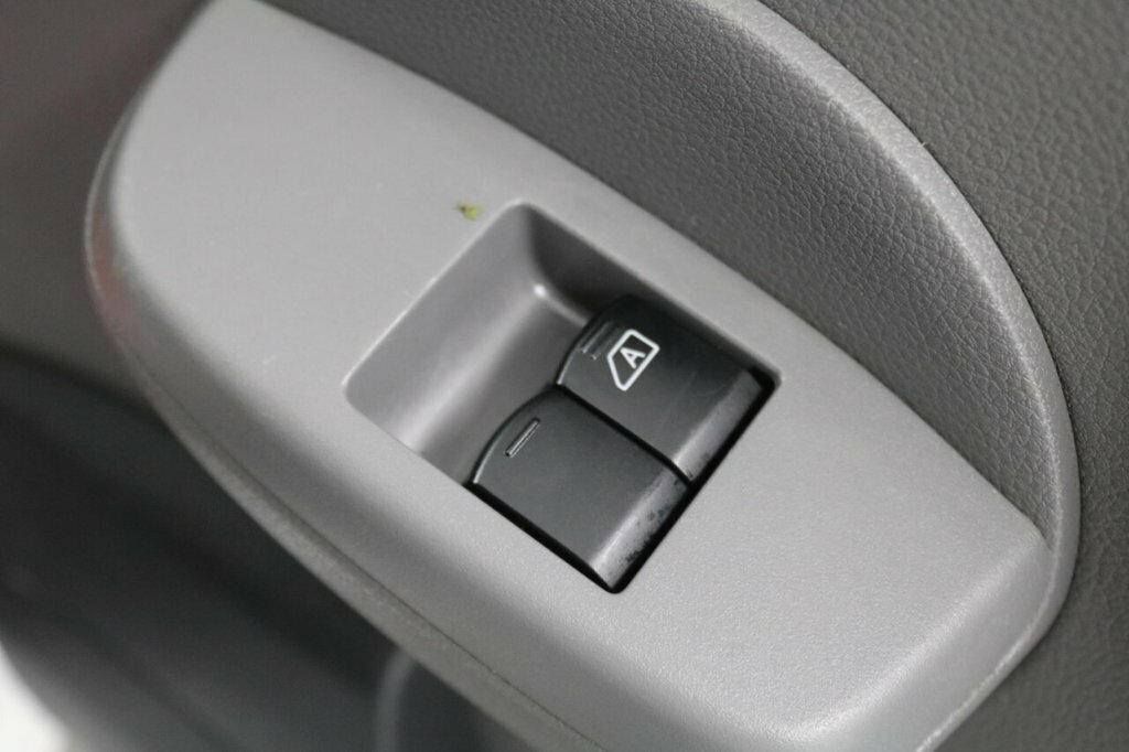 Nissan e-NV200 E Acenta Combi 108 Bhp Black #40