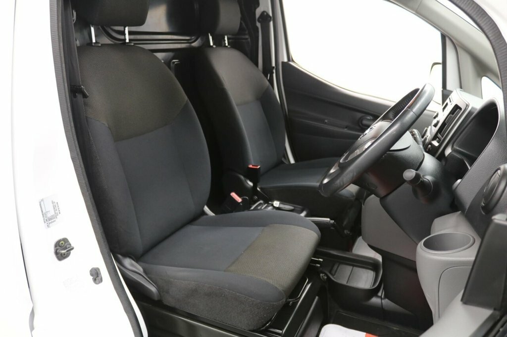 Nissan e-NV200 E Acenta Combi 108 Bhp Black #22