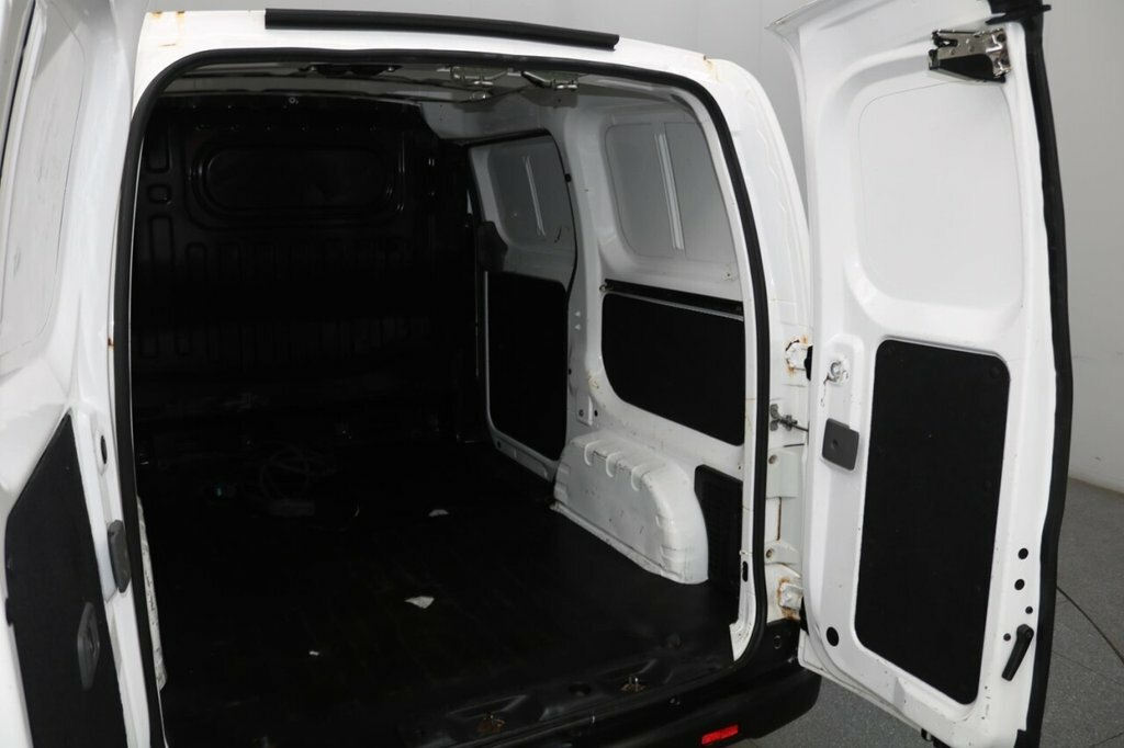 Nissan e-NV200 E Acenta Combi 108 Bhp Black #16