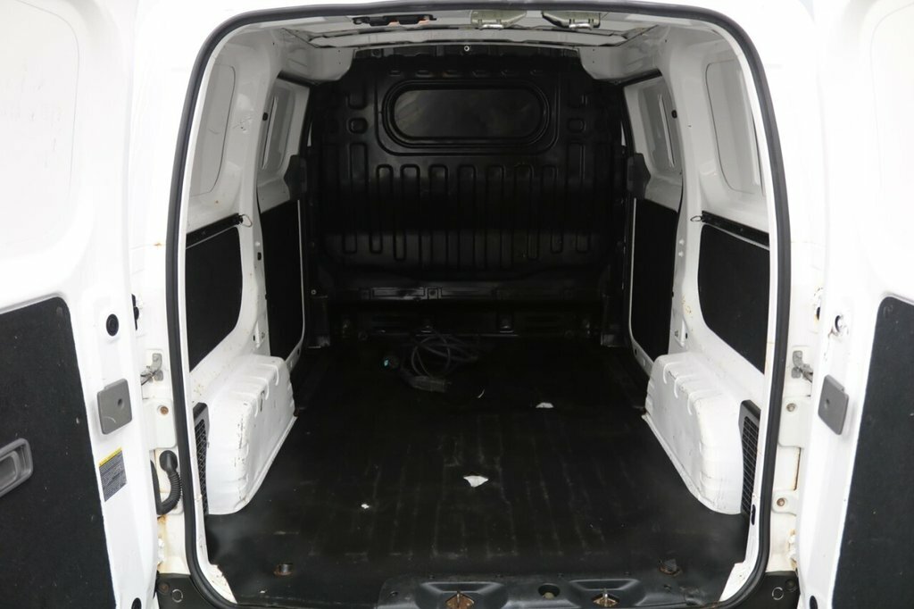 Nissan e-NV200 E Acenta Combi 108 Bhp Black #14