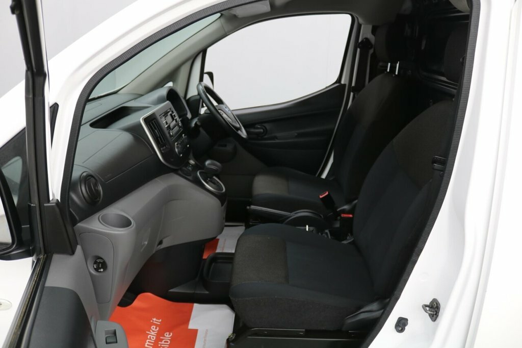 Nissan e-NV200 E Acenta Combi 108 Bhp Black #20