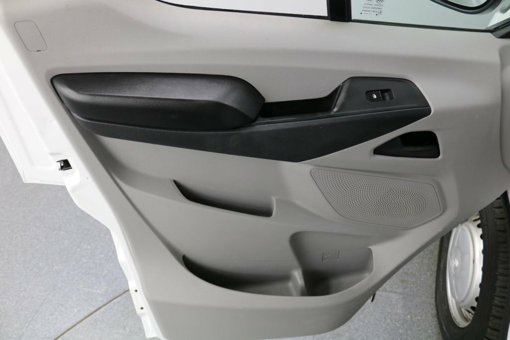 Maxus Deliver 9 2.0 D20 Rwd L3 Euro 6 Ss Silver #48