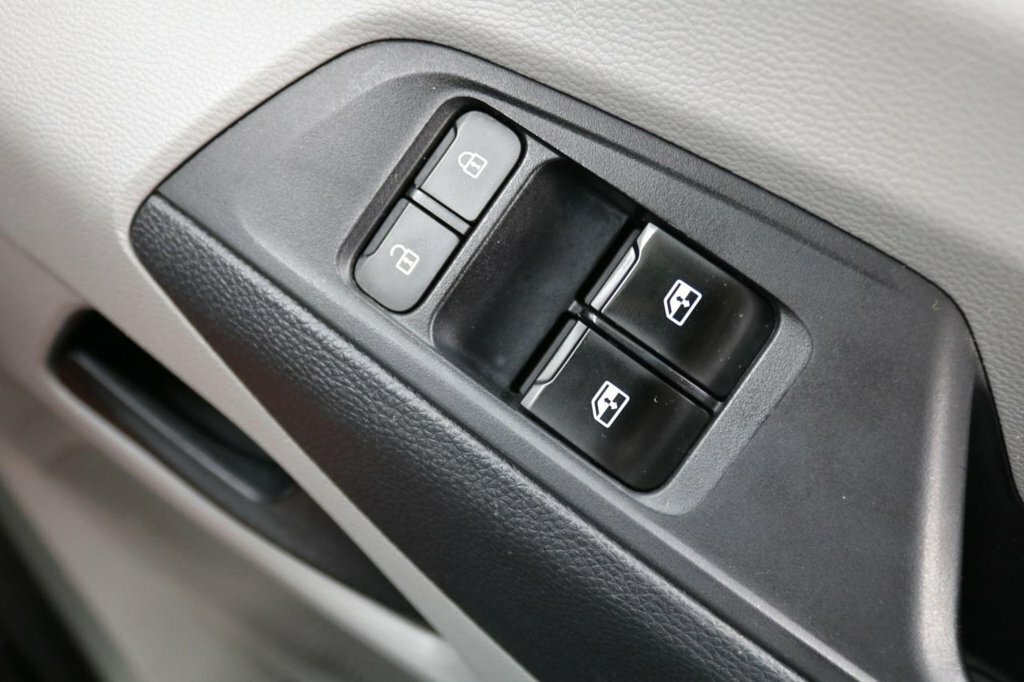 Maxus Deliver 9 2.0 D20 Rwd L3 Euro 6 Ss Silver #46