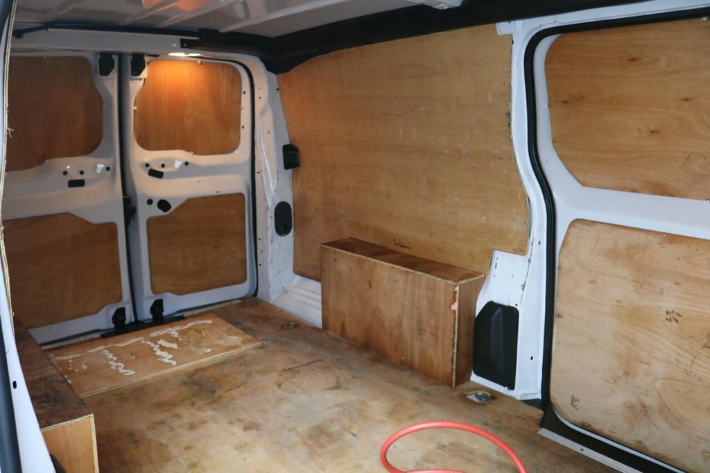 Peugeot E-Expert Mpv White #16