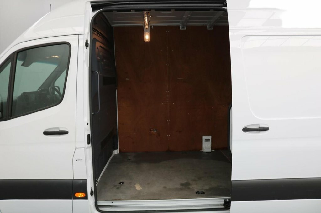 Mercedes-Benz Sprinter 3.5T L2 H2 Premium Van White #9