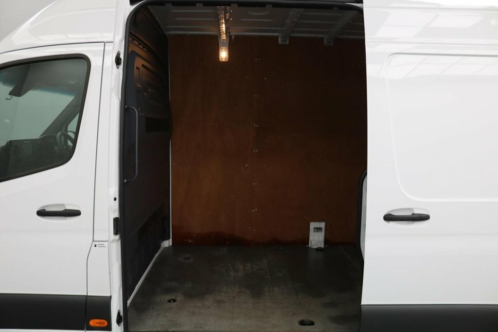 Mercedes-Benz Sprinter 3.5T L3 H2 Premium Van Grey #8