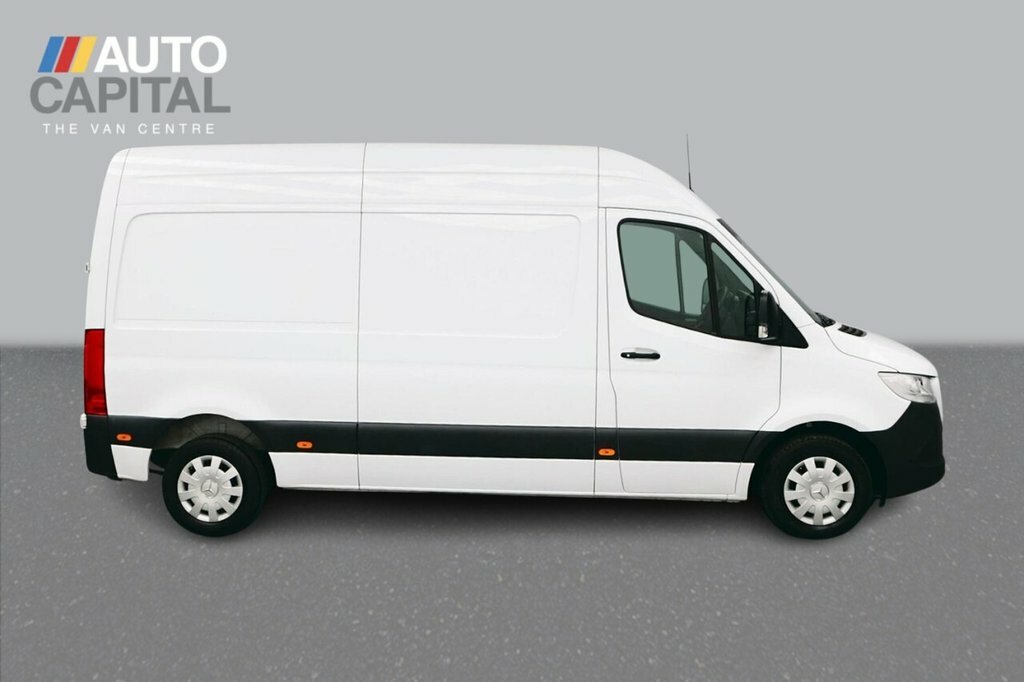 Mercedes-Benz Sprinter 2L Premium White #6