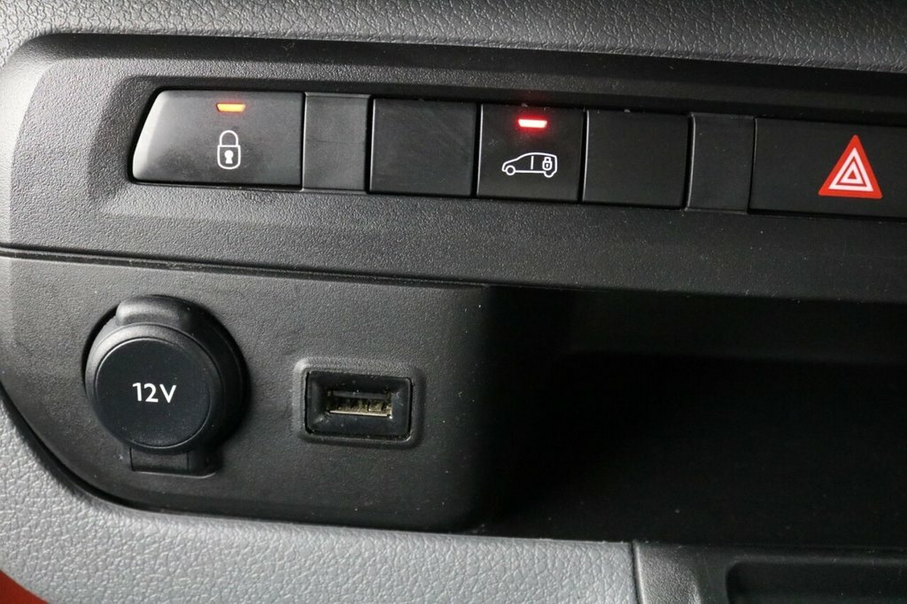 Peugeot E-Expert E 1000 75Kwh Professional Long Panel Van 6Dr Elect #44