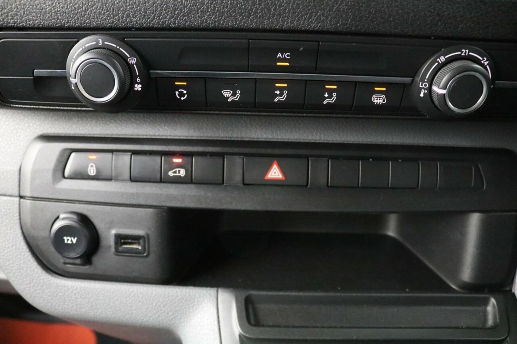 Peugeot E-Expert E 1000 75Kwh Professional Long Panel Van 6Dr Elect #43