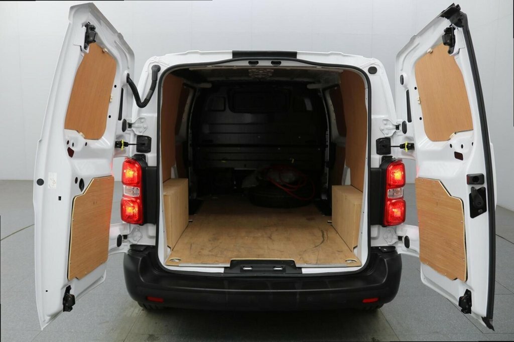 Peugeot E-Expert E 1000 75Kwh Professional Long Panel Van 6Dr Elect #9