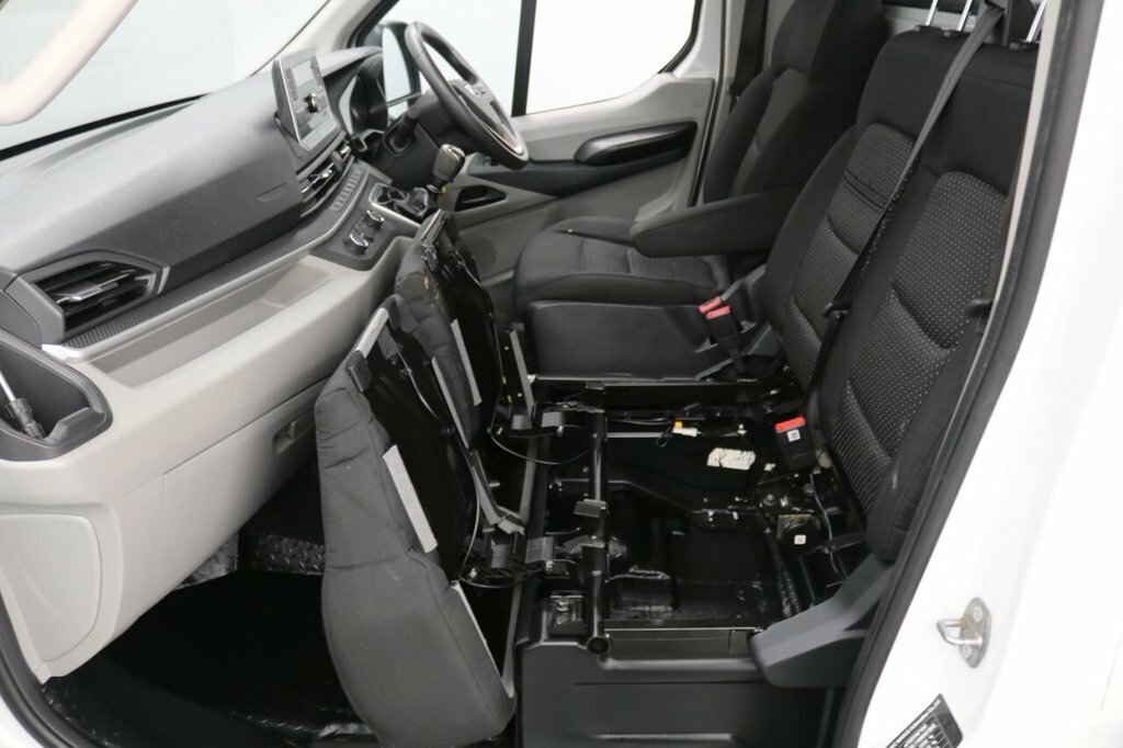 Maxus Deliver 9 Diesel White #9
