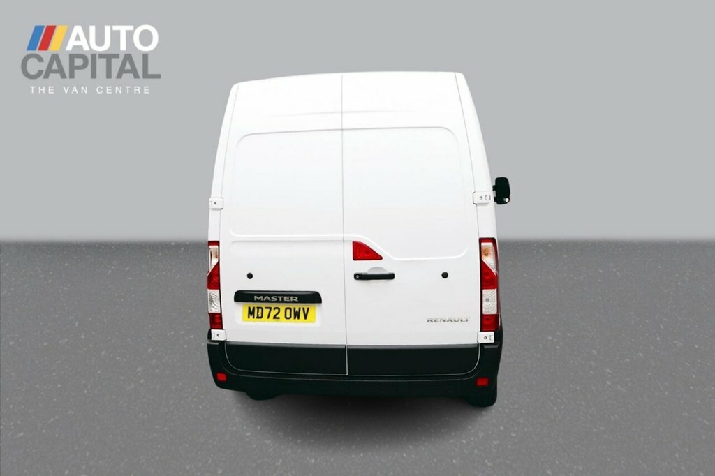 Renault Master 2.3L Business White #4