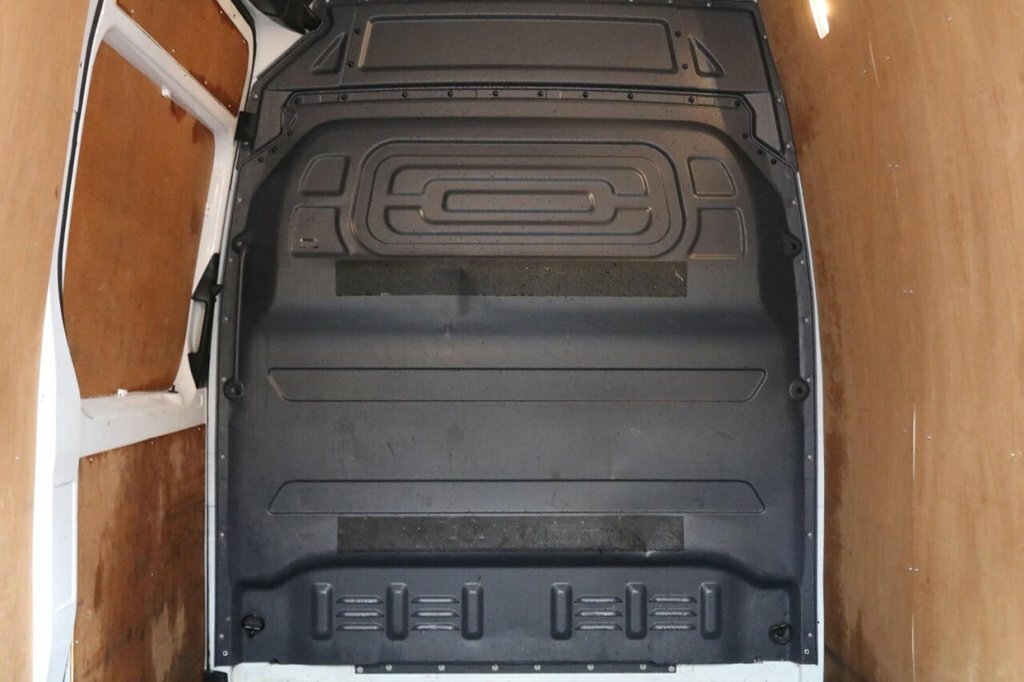 Mercedes-Benz Sprinter Mwb L2h2 Medium Blue #11