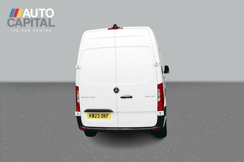 Mercedes-Benz Sprinter 2L Premium White #4