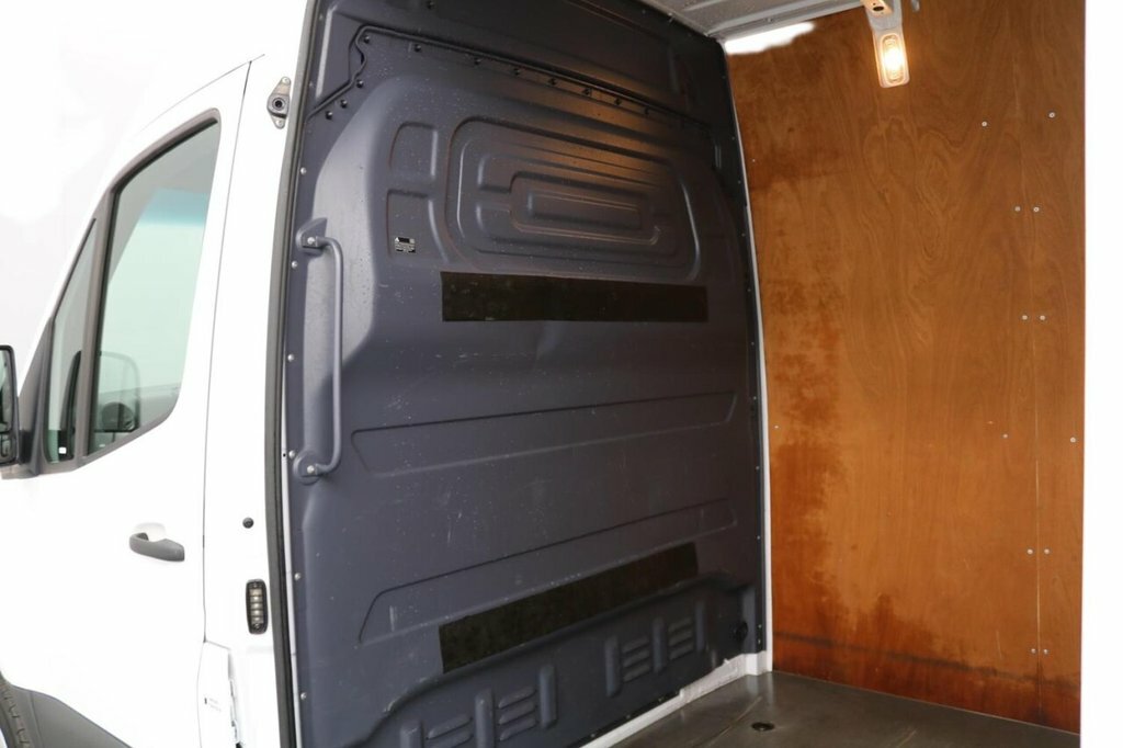 Mercedes-Benz Sprinter Mwb L2h2 Medium Blue #9