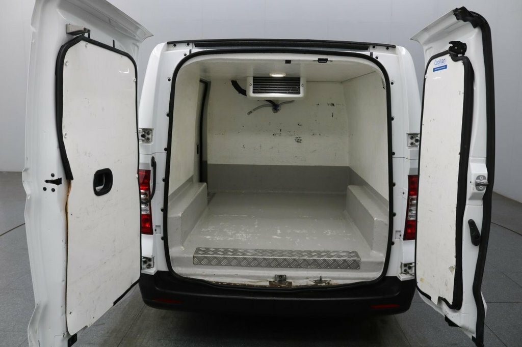 Maxus eDeliver 3 35Kwh Panel Van Fwd L1 122 Ps White #12
