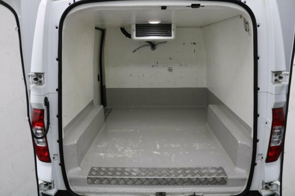 Maxus eDeliver 3 35Kwh Panel Van Fwd L1 122 Ps White #14