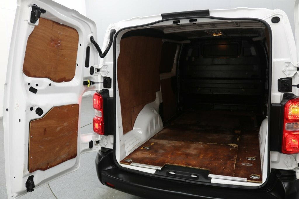 Peugeot E-Expert E 1200 75Kwh Professional Standard Panel Van 6Dr E White #13