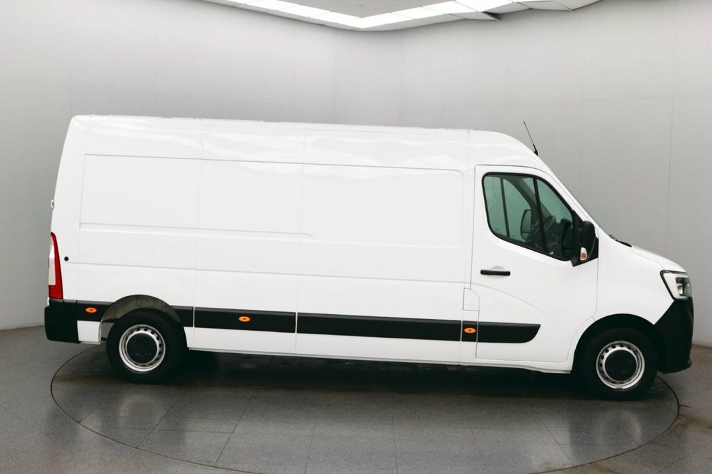Renault Master 2.3L Business White #6