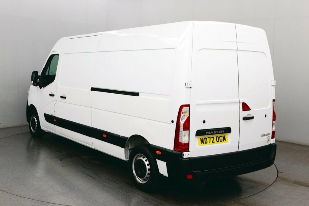 Renault Master 2.3L Business White #3