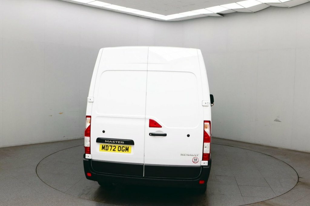 Renault Master 2.3L Business White #4