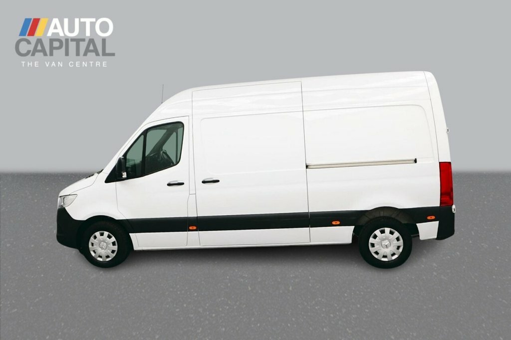 Mercedes-Benz Sprinter 2L Premium White #2
