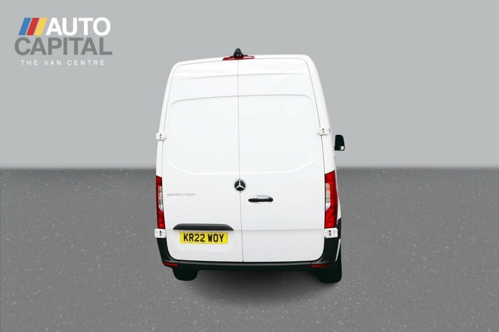 Mercedes-Benz Sprinter 2L Premium White #4