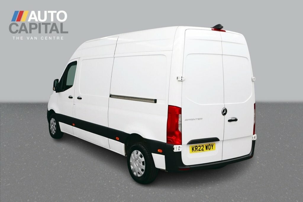 Mercedes-Benz Sprinter 2L Premium White #3