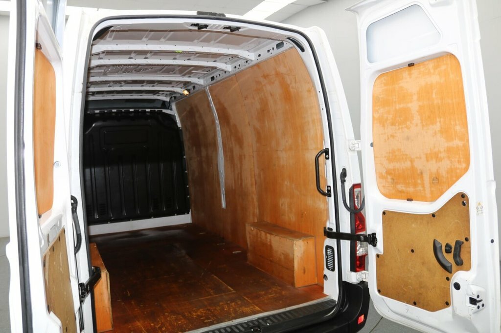 Renault Master Lh35dci 135 Business High Roof Van White #13