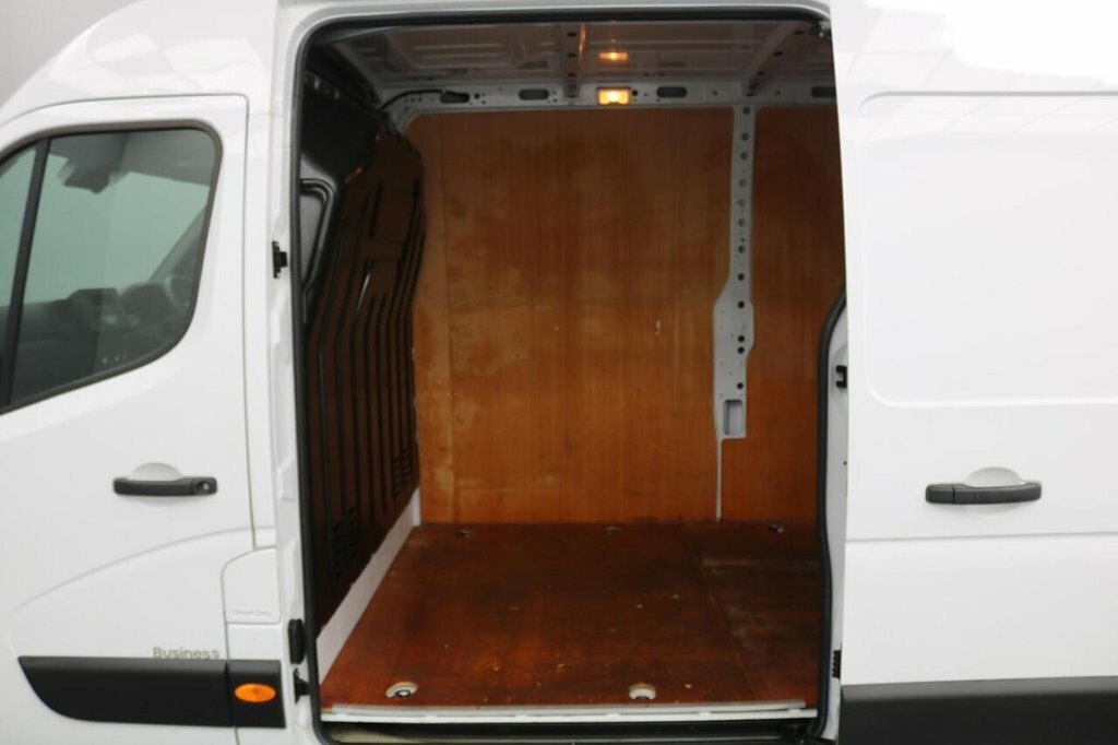 Renault Master Lh35dci 135 Business High Roof Van White #8