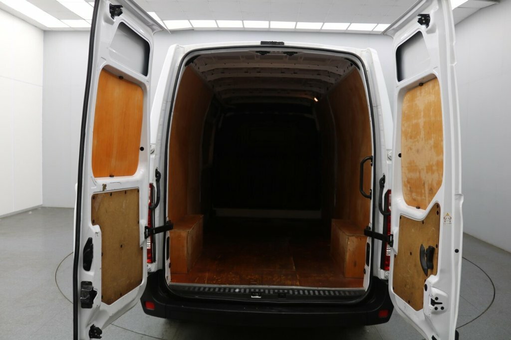 Renault Master Lh35dci 135 Business High Roof Van White #10