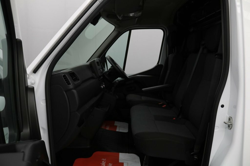 Renault Master Master 2.3 Luton Euro 6 U780 U White #18