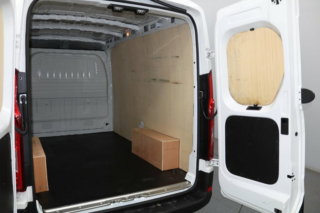 Maxus Deliver 9 2.0 D20 Chassis Cab Rwd L3 Euro White #14