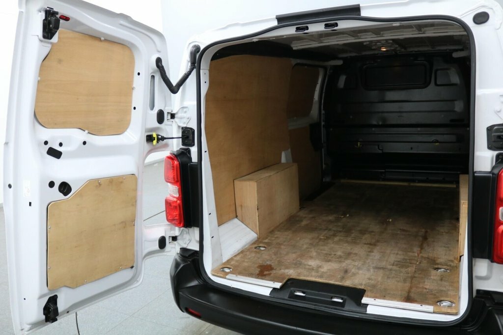Peugeot Expert Diesel White #13