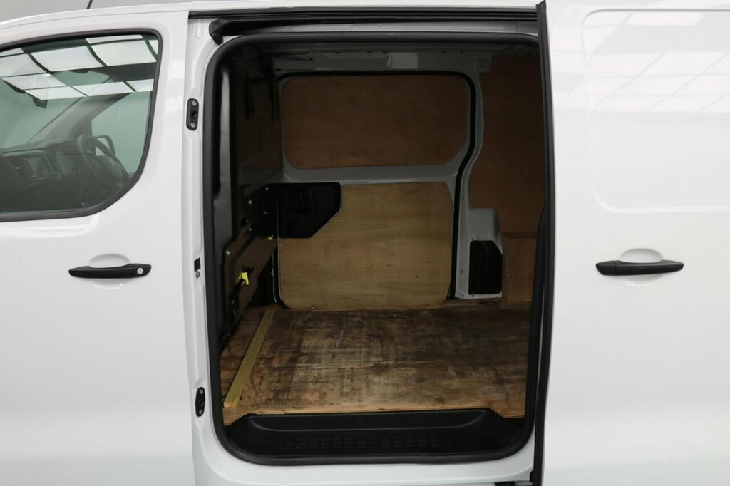 Peugeot Expert Diesel White #8